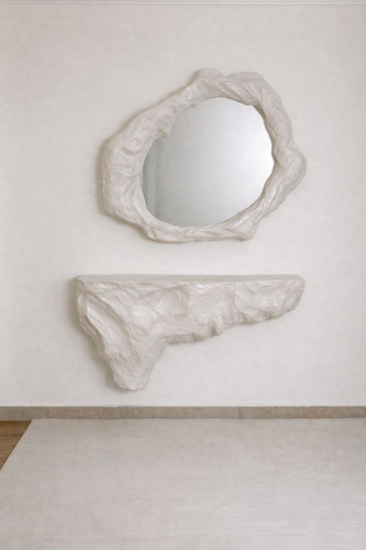 آینه و کنسول مینیمال